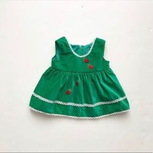 Vintage Green velvet strawberry dress  EUC no size fits 3-6 months